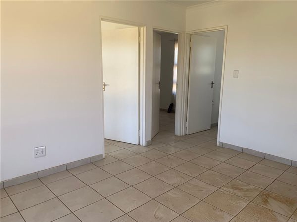 3 Bedroom Property for Sale in Crystal Park Gauteng