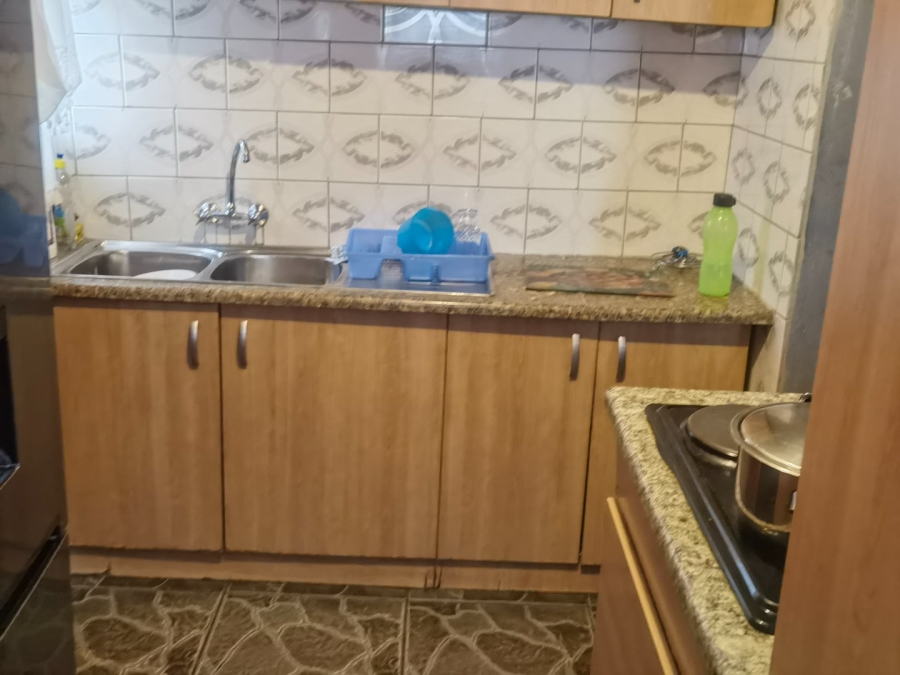 3 Bedroom Property for Sale in Etwatwa Gauteng