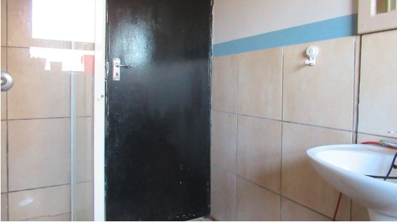 2 Bedroom Property for Sale in Florida Lake Gauteng
