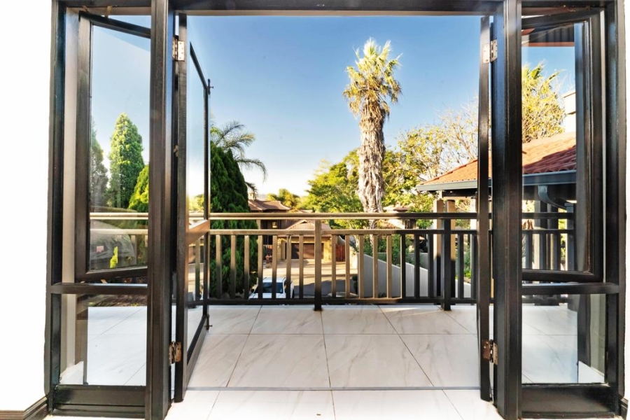 4 Bedroom Property for Sale in Beverley Gauteng