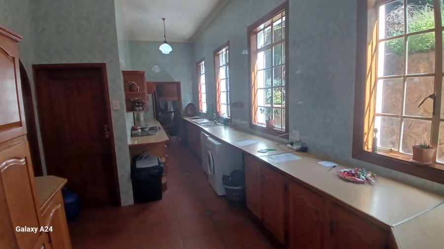 4 Bedroom Property for Sale in Glenvista Gauteng