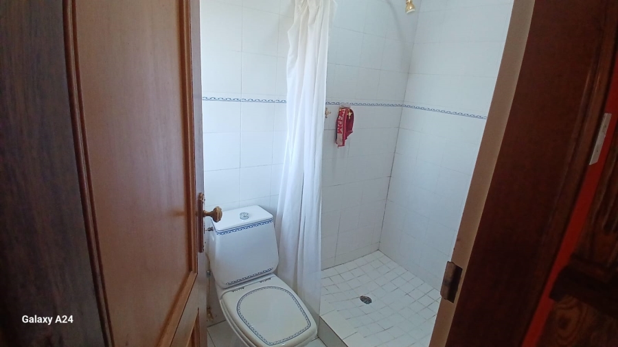 4 Bedroom Property for Sale in Glenvista Gauteng