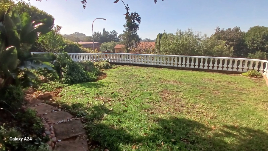 4 Bedroom Property for Sale in Glenvista Gauteng