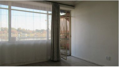3 Bedroom Property for Sale in Florida Lake Gauteng