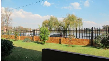 3 Bedroom Property for Sale in Florida Lake Gauteng