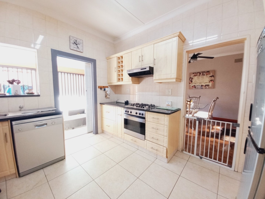 3 Bedroom Property for Sale in Homestead Gauteng
