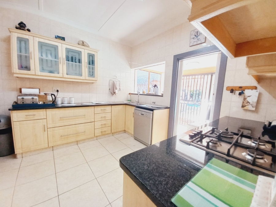 3 Bedroom Property for Sale in Homestead Gauteng