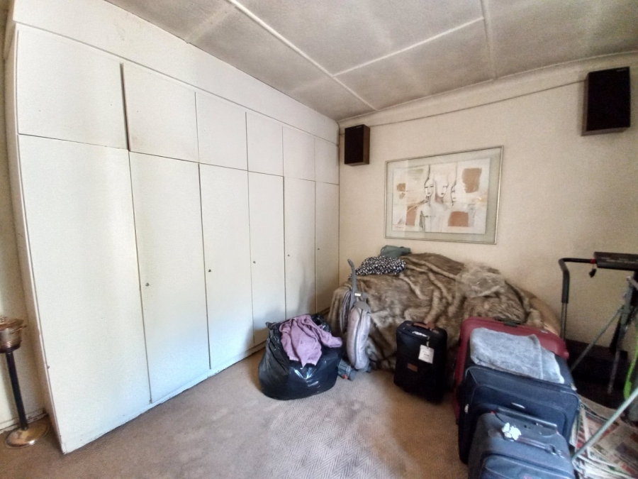 3 Bedroom Property for Sale in Edenvale Central Gauteng