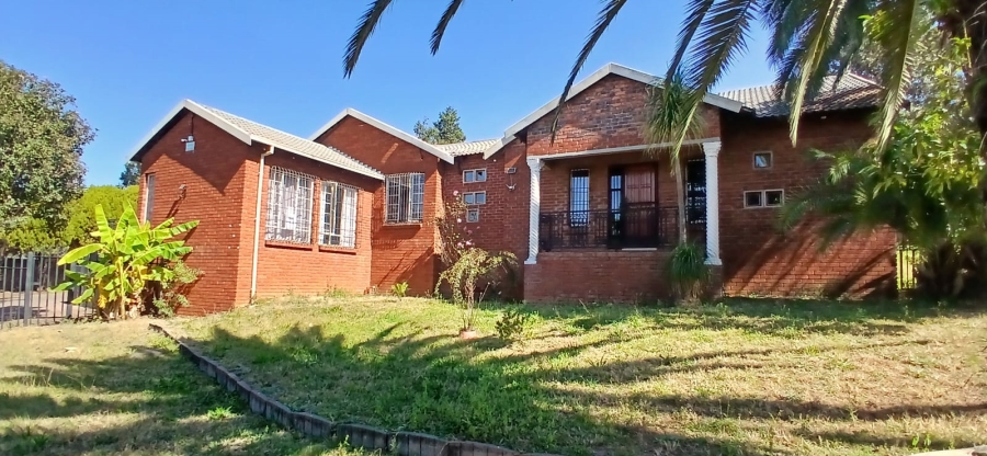 3 Bedroom Property for Sale in Heuweloord Gauteng