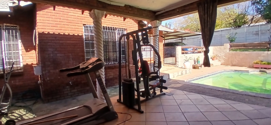 3 Bedroom Property for Sale in Heuweloord Gauteng