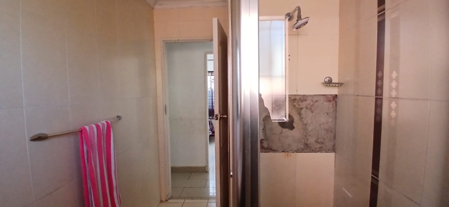 3 Bedroom Property for Sale in Heuweloord Gauteng