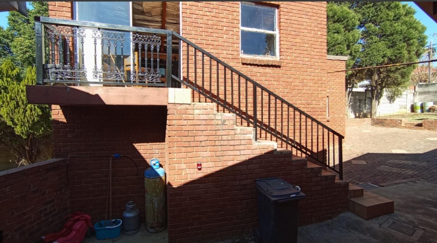 3 Bedroom Property for Sale in Heuweloord Gauteng