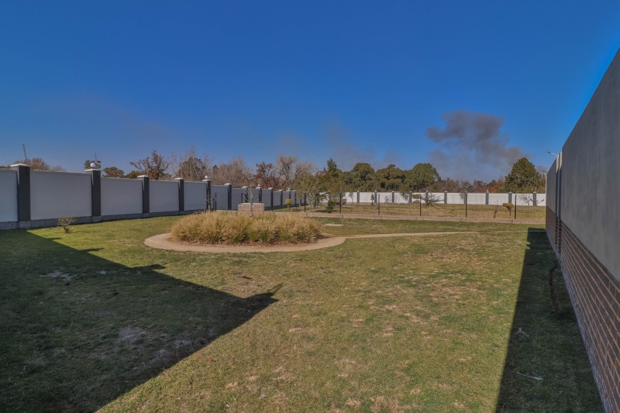 3 Bedroom Property for Sale in Lilianton Gauteng