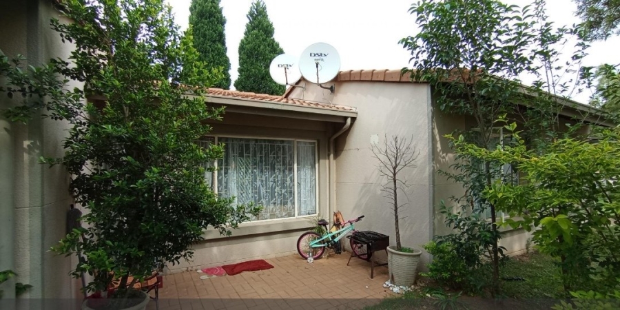 3 Bedroom Property for Sale in Country View Gauteng