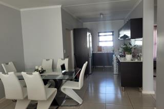 To Let 2 Bedroom Property for Rent in Greenstone Hill Gauteng