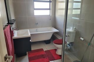 To Let 2 Bedroom Property for Rent in Greenstone Hill Gauteng