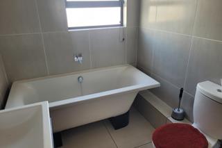 To Let 2 Bedroom Property for Rent in Greenstone Hill Gauteng