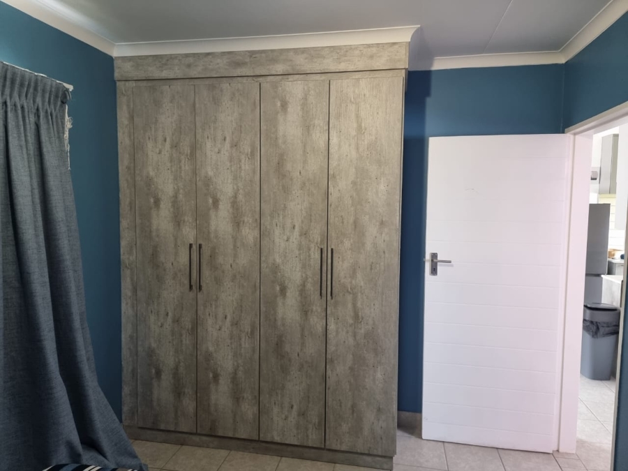 To Let 4 Bedroom Property for Rent in Noordwyk Gauteng