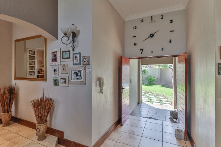 To Let 4 Bedroom Property for Rent in Meyersdal Gauteng