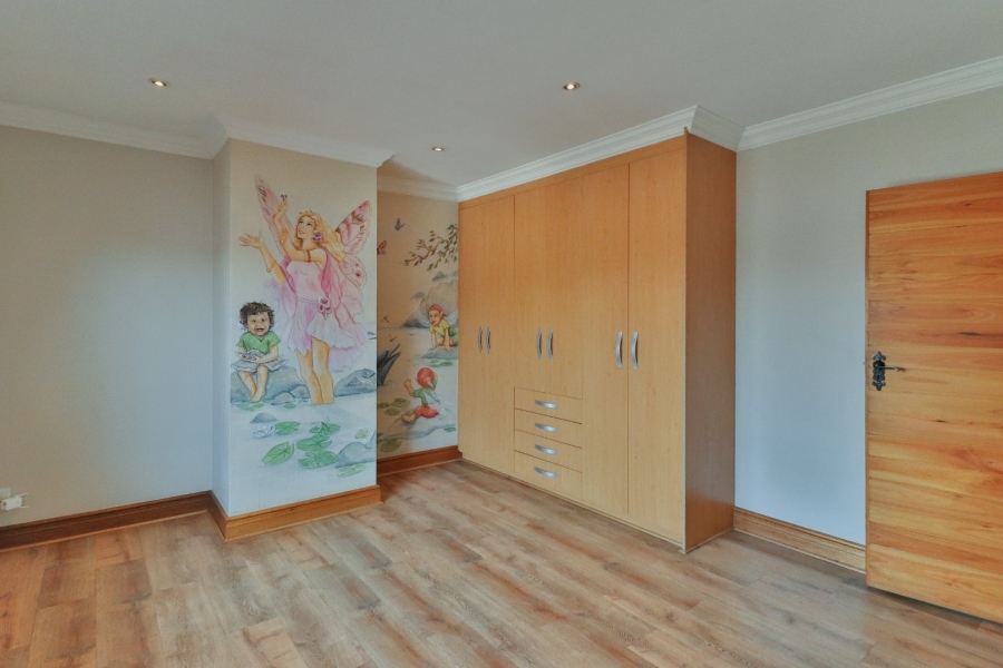 To Let 4 Bedroom Property for Rent in Meyersdal Gauteng