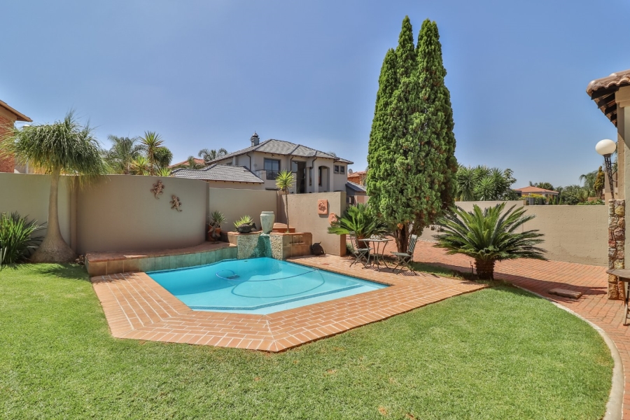 To Let 4 Bedroom Property for Rent in Meyersdal Gauteng