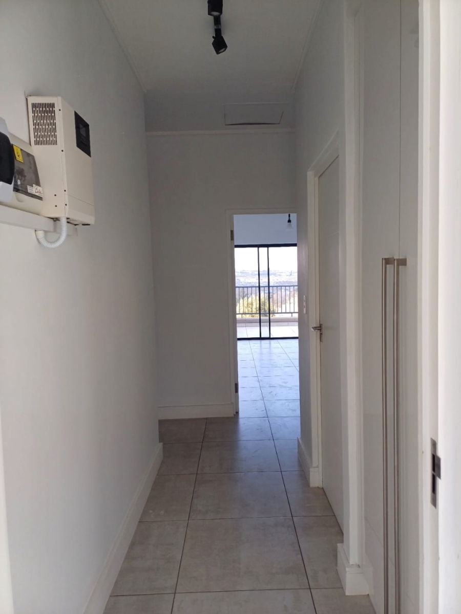 To Let 2 Bedroom Property for Rent in The Polofields Gauteng
