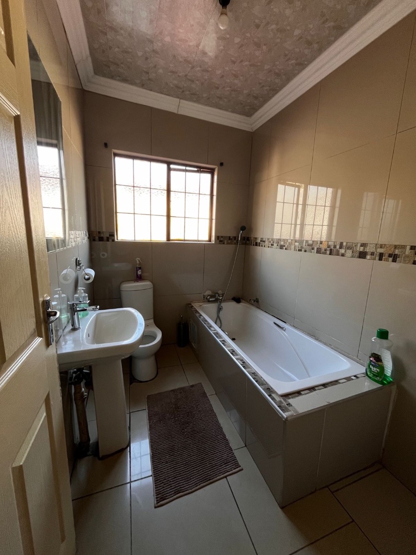 To Let 3 Bedroom Property for Rent in Nellmapius Gauteng