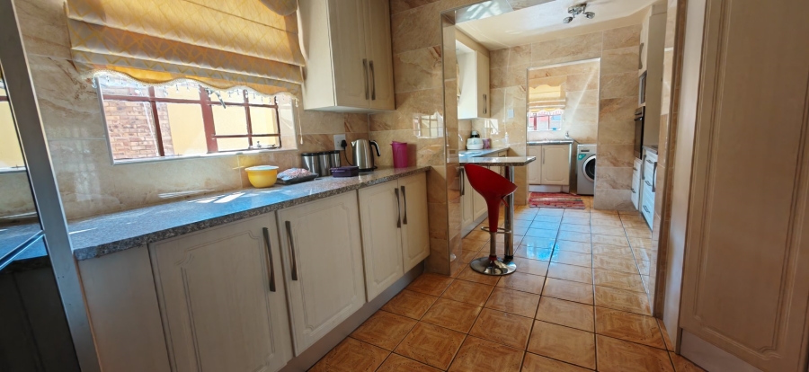 3 Bedroom Property for Sale in Amandasig Gauteng