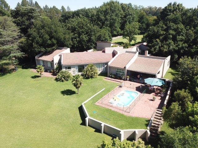 7 Bedroom Property for Sale in Lochvaal Gauteng