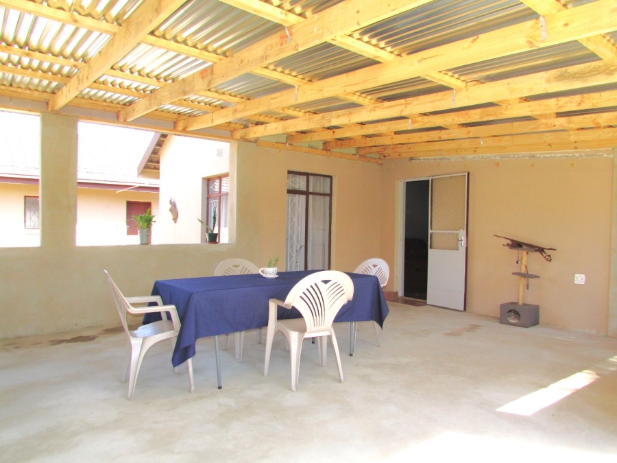 4 Bedroom Property for Sale in Flora Gardens Gauteng
