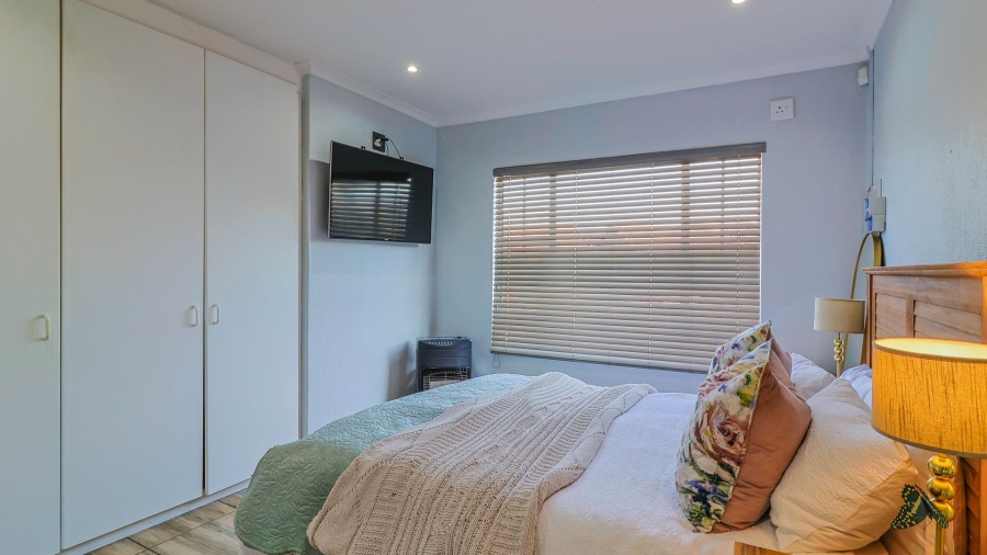 3 Bedroom Property for Sale in Wilgeheuwel Gauteng