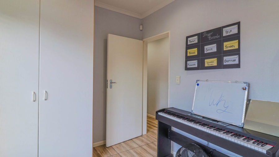 3 Bedroom Property for Sale in Wilgeheuwel Gauteng