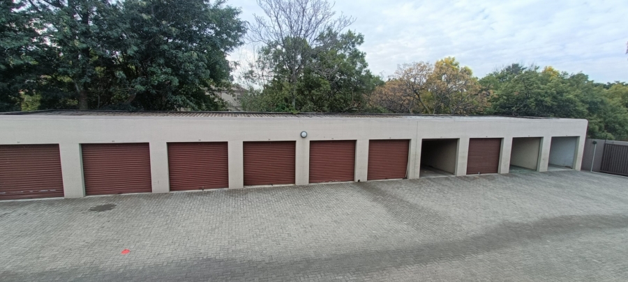 2 Bedroom Property for Sale in Vanderbijlpark SW 5 Gauteng