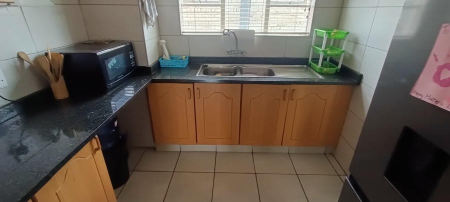 2 Bedroom Property for Sale in Vanderbijlpark SW 5 Gauteng