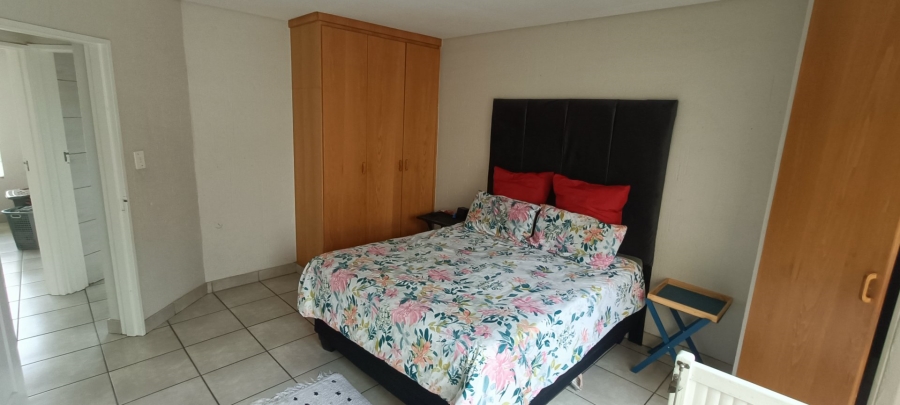 2 Bedroom Property for Sale in Vanderbijlpark SW 5 Gauteng