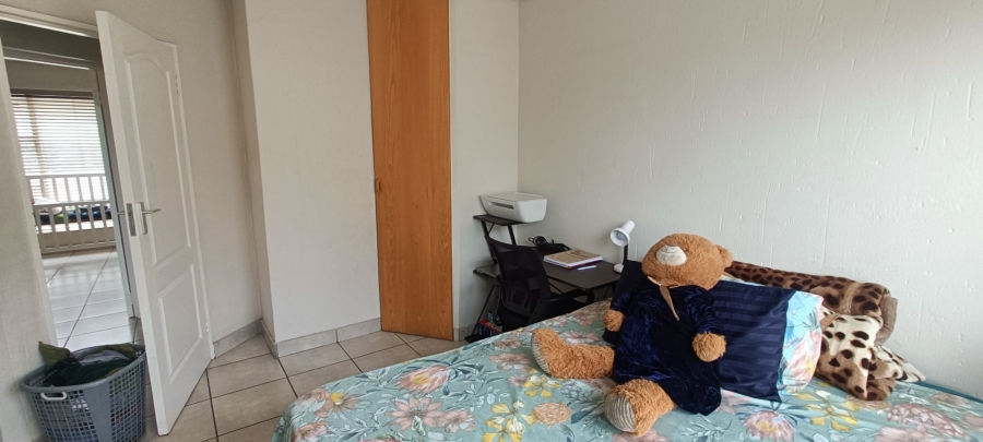 2 Bedroom Property for Sale in Vanderbijlpark SW 5 Gauteng