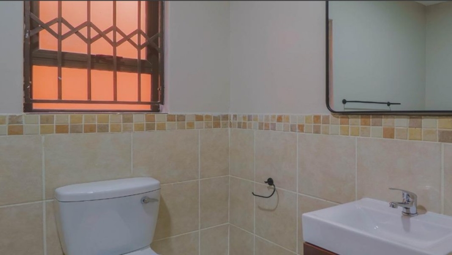 2 Bedroom Property for Sale in Summerfields Estate Gauteng