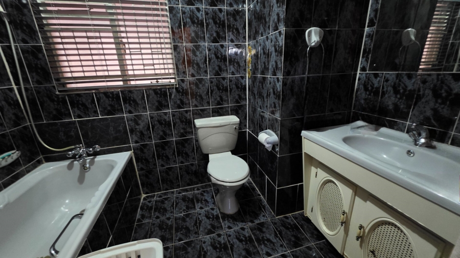 3 Bedroom Property for Sale in Erasmia Gauteng