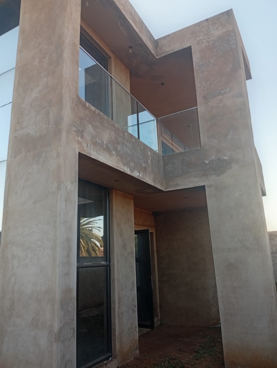 7 Bedroom Property for Sale in Soshanguve South Ext 8 Gauteng