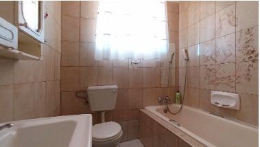2 Bedroom Property for Sale in Florida Lake Gauteng