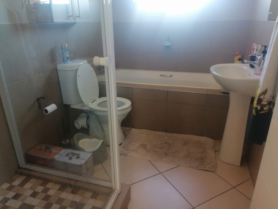 2 Bedroom Property for Sale in Sagewood Gauteng