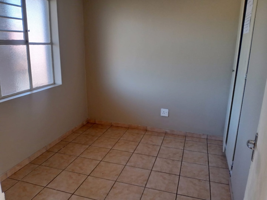 2 Bedroom Property for Sale in Daspoort Gauteng
