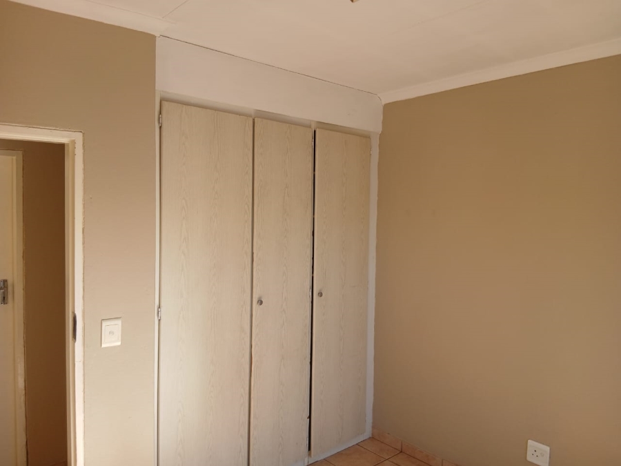 2 Bedroom Property for Sale in Daspoort Gauteng