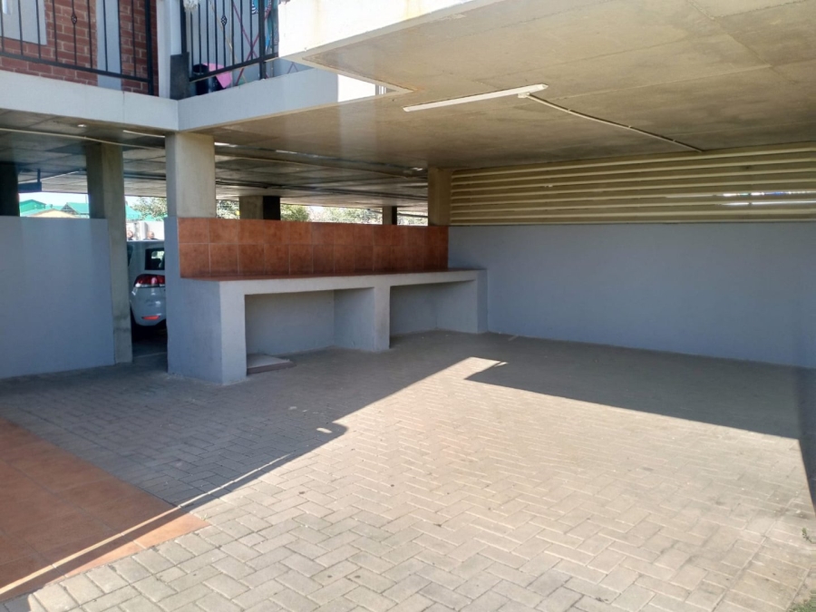 2 Bedroom Property for Sale in Daspoort Gauteng