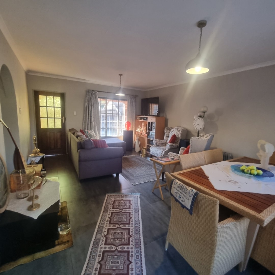 2 Bedroom Property for Sale in Clubview Gauteng