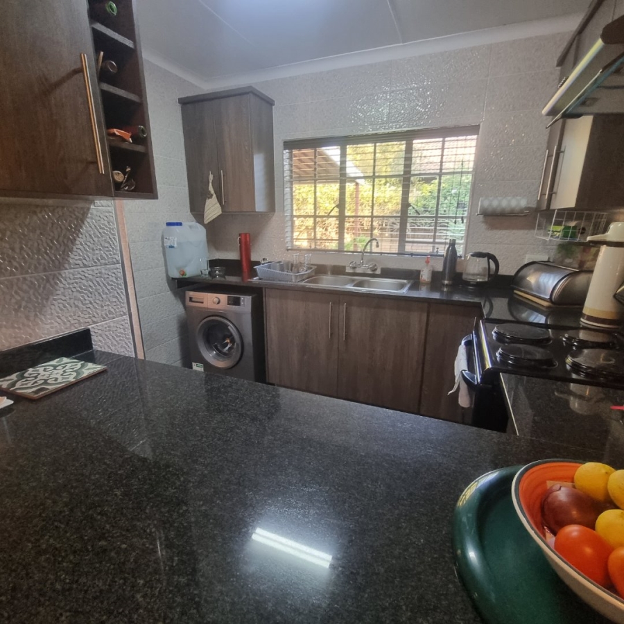 2 Bedroom Property for Sale in Clubview Gauteng