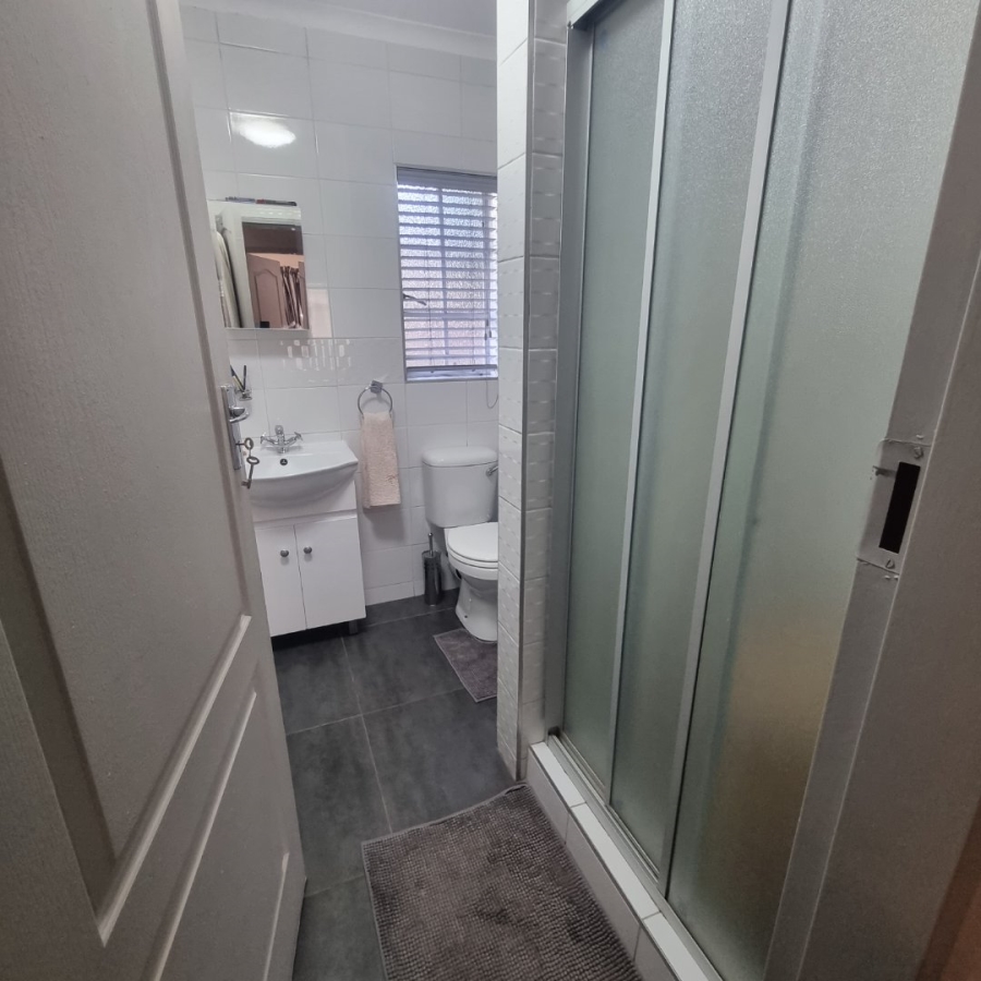 2 Bedroom Property for Sale in Clubview Gauteng