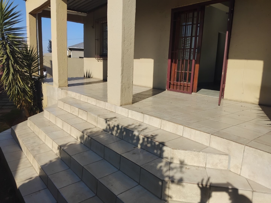 4 Bedroom Property for Sale in Primrose Gauteng