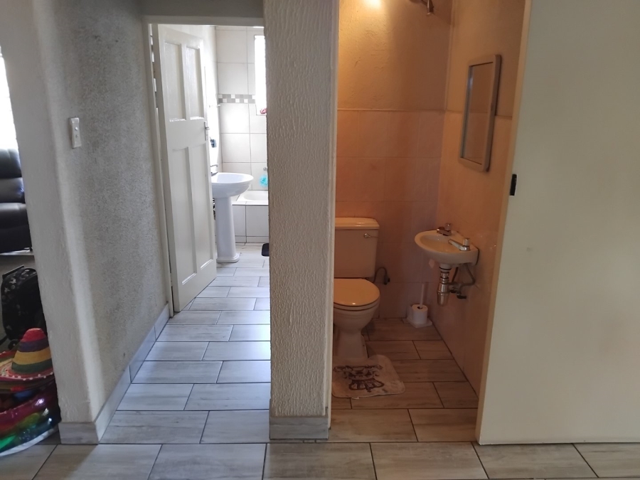 4 Bedroom Property for Sale in Primrose Gauteng