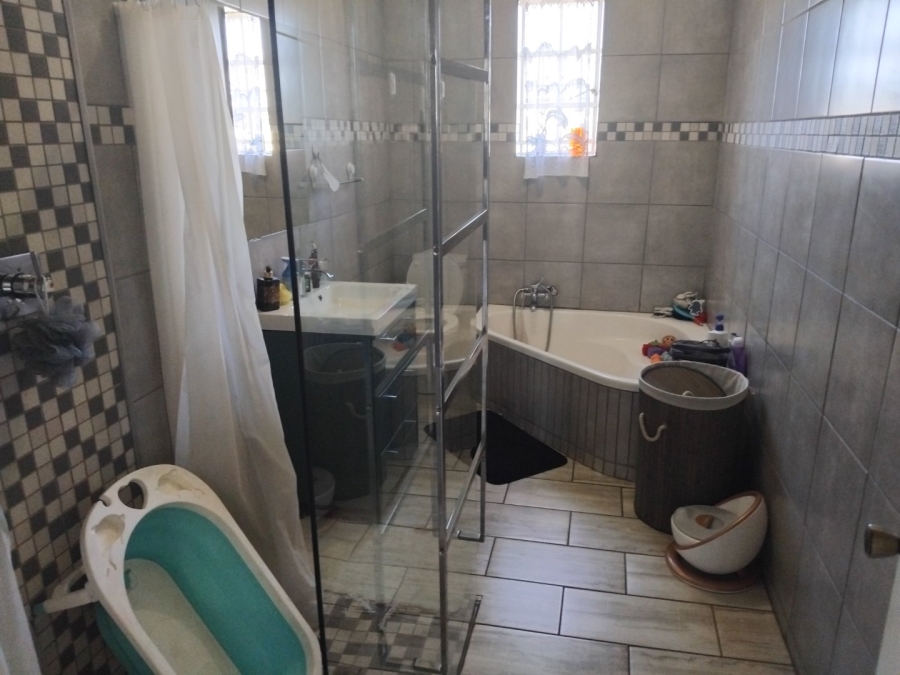 4 Bedroom Property for Sale in Primrose Gauteng